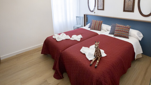 PLAZA DEL ICUE - CT--25 PLAZA DEL ICUE - CT--25